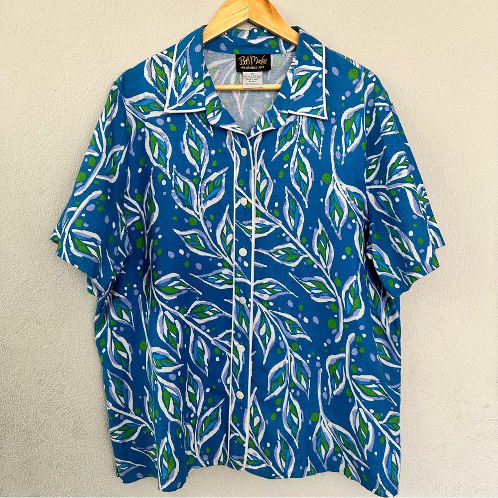 Bob Mackie Women’s Blue Short Sleeve Sequins Floral Button Down Shirt Size 1X
